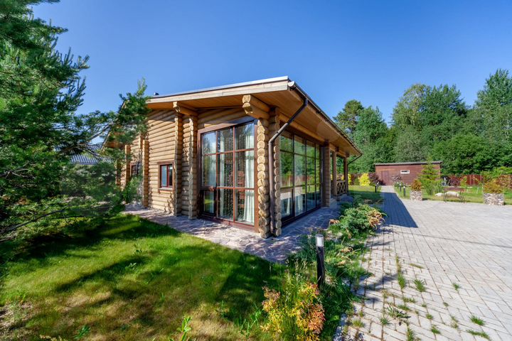 Дом 103 м² на участке 12 сот.