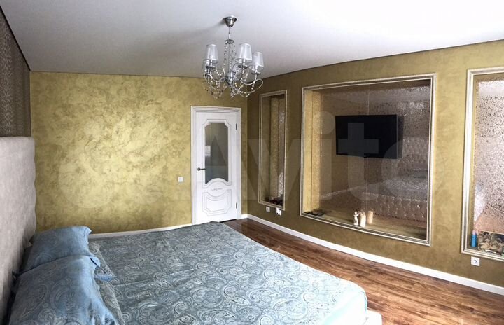 2-к. квартира, 89 м², 1/16 эт.