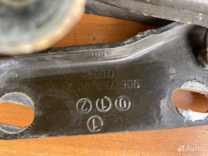 Петля капота Wv Crafter фургон cktb 2015