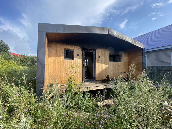 Дом 42 м² на участке 4 сот.