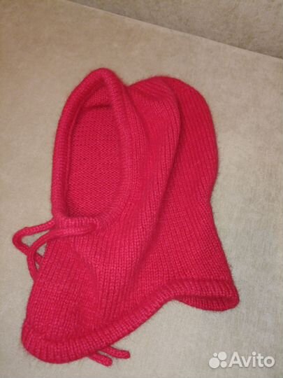 Капюшон из пряжи пух норки