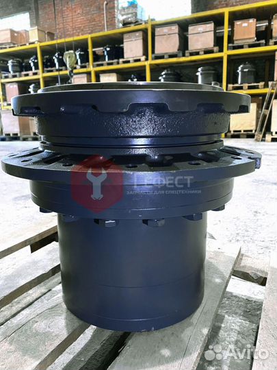 Редуктор хода Hitachi EX120