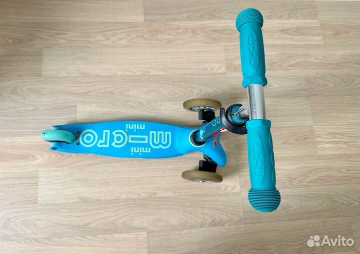 Самокат трехколесный Micro Mini