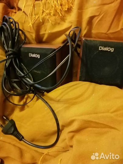 Колонки для компьютера и телефона