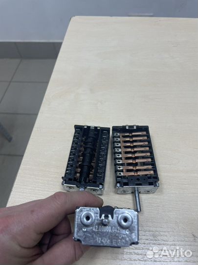 Переключатель духовки 42.00000.042 Дарина (Darina)