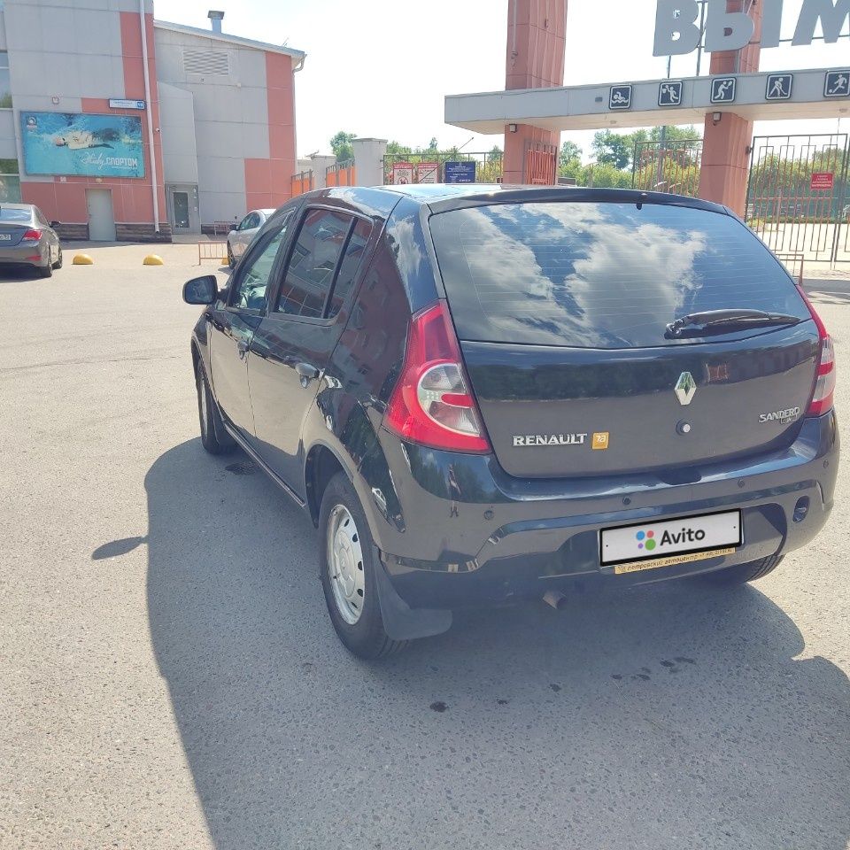 Renault Sandero: фото владельца