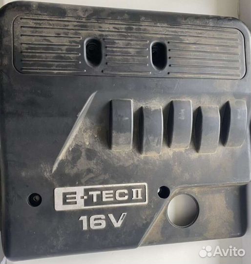 Декоративная крышка на двигатель lacetti