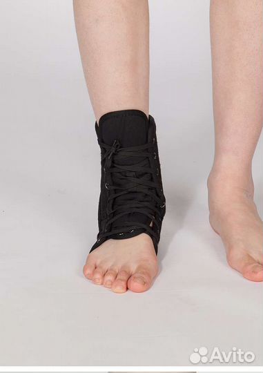 Ортез голеностопный на шнуровке