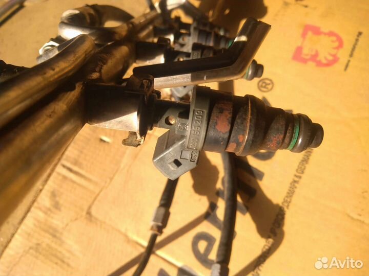 Форсунка топливная Mercedes-Benz W202 2.8