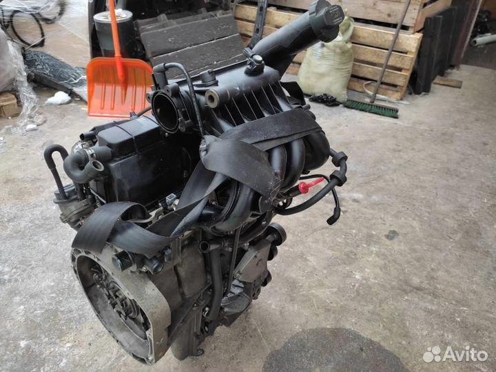 Двигатель бензин Vaneo 414 vaneo 166.961 2004