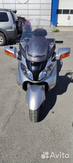 Suzuki Burgman SkyWave 650