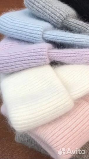 Шапки пуховые(новые),размер 54-60