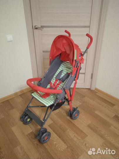 Новая прогулочная коляска трость