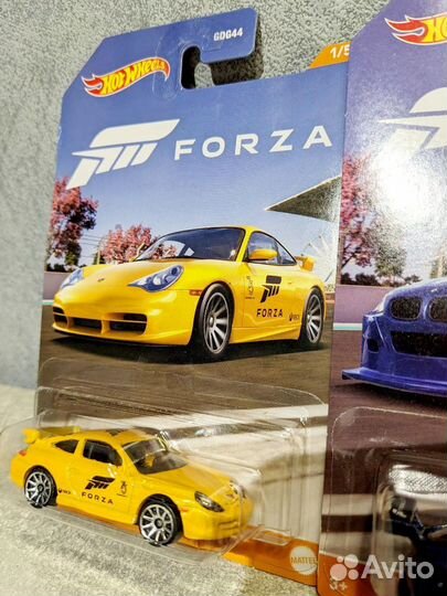Hot wheels Forza 1:64