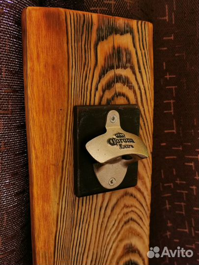 Настенная открывалка для бутылок 2