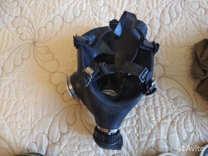 Противогаз гп 7