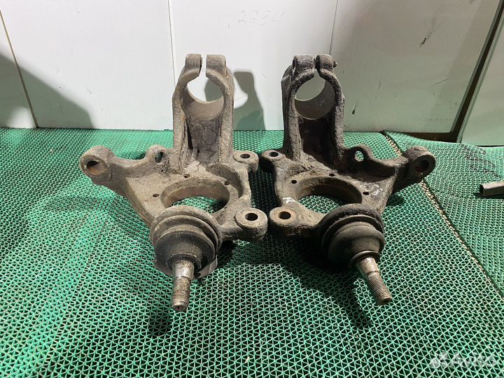 Кулак поворотный передний Ford Transit FA 2008