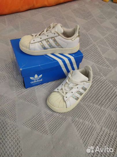 Кроссовки Adidas 26