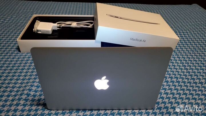 Apple MacBook Air 13 2017