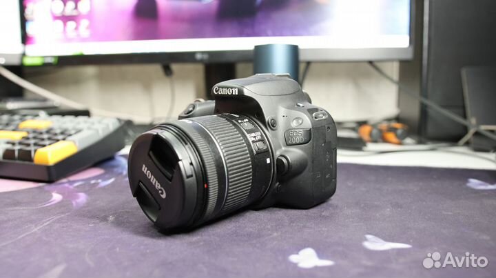 Canon EOS 200D Kit