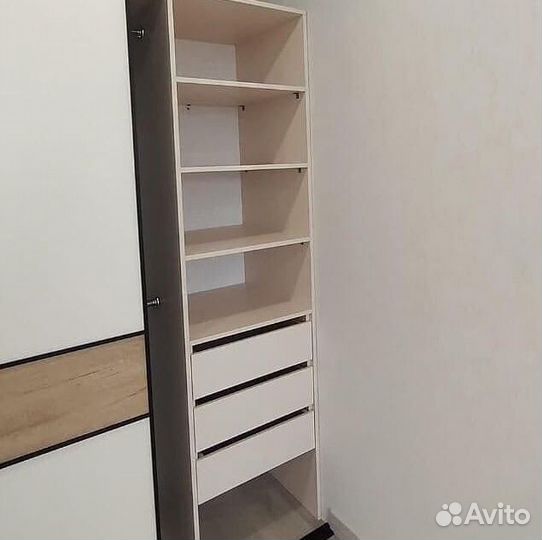 Встраиваемый шкаф