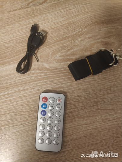 Портативная беспроводная колонка