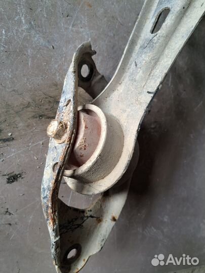 Рычаг задний правый Hyunda Inspire