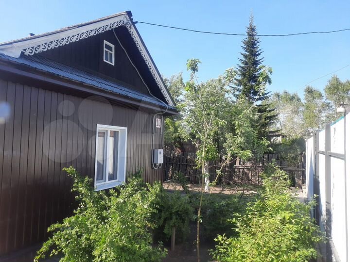 Дом 46 м² на участке 6 сот.