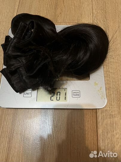 Волосы на заколках натуральные