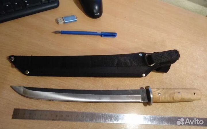 Длинный нож-мачете