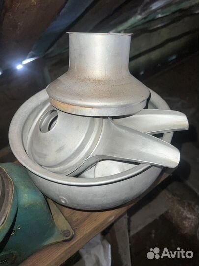 Сепаратор для молока ручной