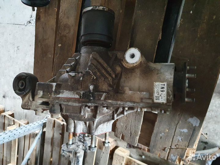 Редуктор передний без пром вала TLC200 дизель toyo