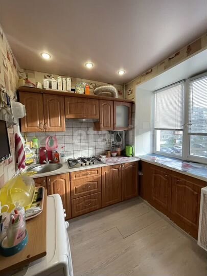 2-к. квартира, 43 м², 2/5 эт.