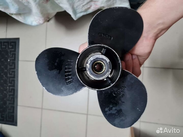 Винт для лодочного мотора suzuki 9.9