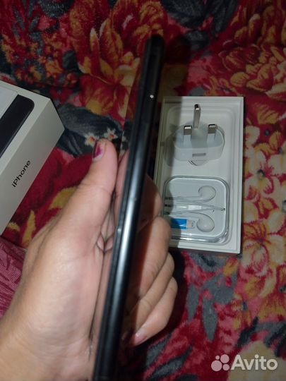 Чехол на iPhone 7 128