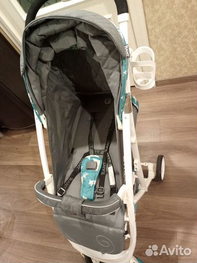 Продается детская прогулочная коляска