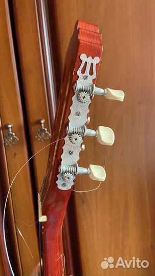 Гитара акустическая