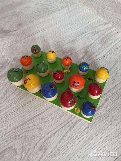 Детские развивающие игрушки