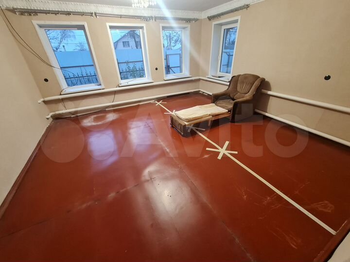 Дом 100 м² на участке 8 сот.