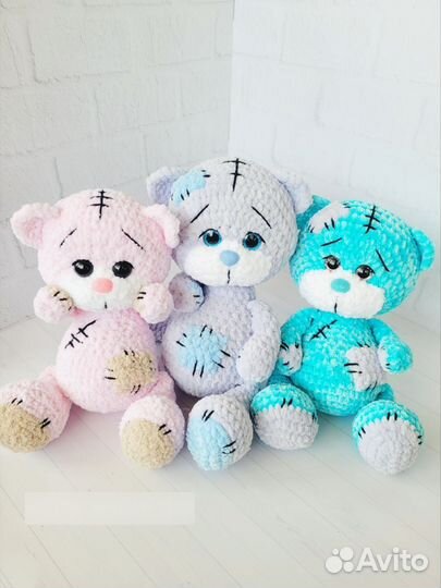 Плюшевый мишка тедди. Вязаный медвежонок