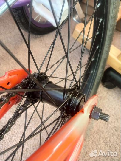 Трюковой велосипед BMX