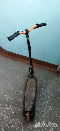 Детский электросамокат