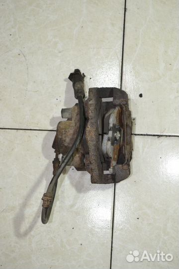 Тормозной суппорт перед лев Ford Fusion