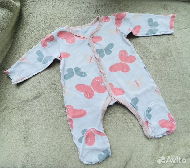 Пакет одежды для девочки 0-3 месяца
