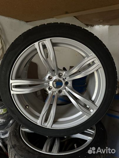 Kumho 732 Touring Plus 275/45 R20