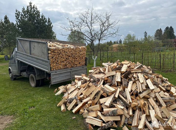 Дрова в укладку