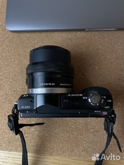 Sony alpha a5000