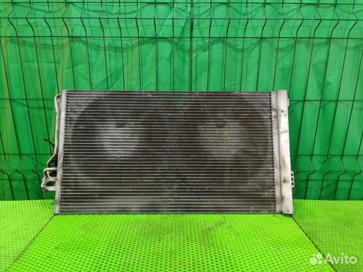 Радиатор кондиционера Mercedes-Benz V W639