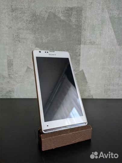 Sony Xperia SP, 8 ГБ