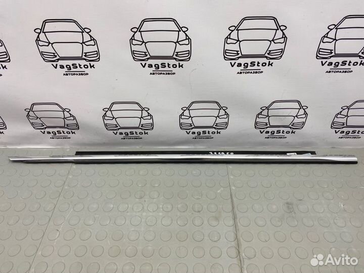 Молдинг стекла передний правый Audi A7 4G cgwd